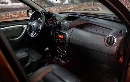 Renault Duster I рестайлинг, 2012 год, 900 000 рублей, 24 фотография