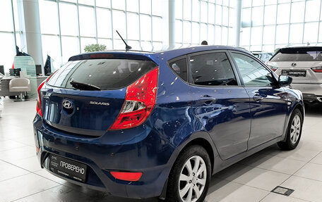 Hyundai Solaris II рестайлинг, 2012 год, 855 000 рублей, 5 фотография