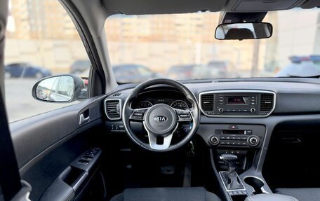 KIA Sportage IV рестайлинг, 2020 год, 2 700 000 рублей, 11 фотография