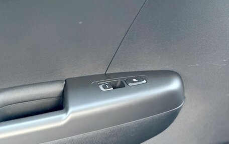 KIA Sportage IV рестайлинг, 2020 год, 2 700 000 рублей, 21 фотография