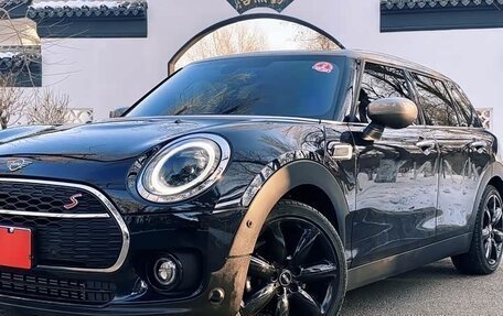 MINI Clubman, 2023 год, 2 150 333 рублей, 2 фотография