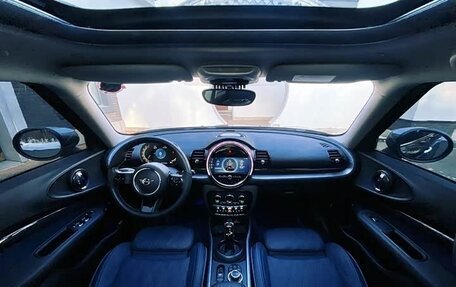 MINI Clubman, 2023 год, 2 150 333 рублей, 16 фотография