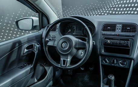 Volkswagen Polo VI (EU Market), 2012 год, 492 000 рублей, 10 фотография