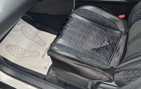 Toyota C-HR I рестайлинг, 2016 год, 1 660 000 рублей, 7 фотография