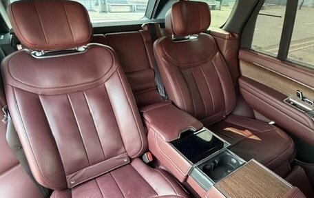 Land Rover Range Rover IV рестайлинг, 2022 год, 19 500 000 рублей, 14 фотография