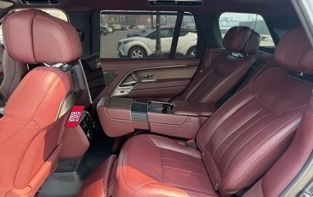 Land Rover Range Rover IV рестайлинг, 2022 год, 19 500 000 рублей, 12 фотография