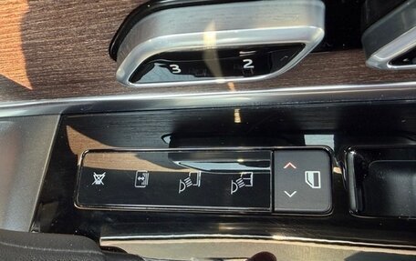 Land Rover Range Rover IV рестайлинг, 2022 год, 19 500 000 рублей, 23 фотография