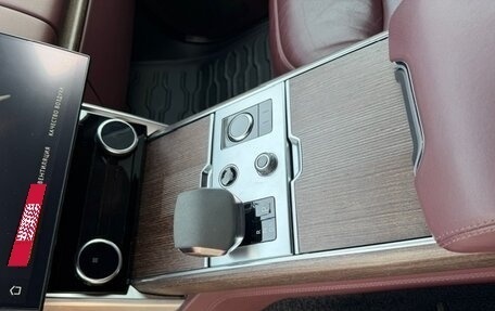 Land Rover Range Rover IV рестайлинг, 2022 год, 19 500 000 рублей, 10 фотография