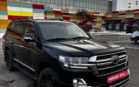 Toyota Land Cruiser 200, 2018 год, 6 700 000 рублей, 7 фотография