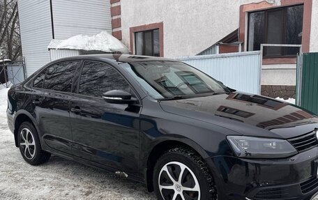 Volkswagen Jetta VI, 2012 год, 1 000 000 рублей, 8 фотография