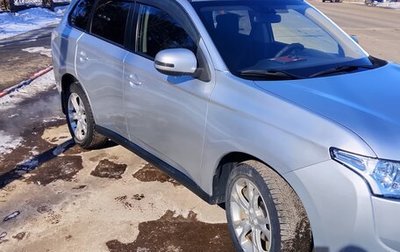 Mitsubishi Outlander III рестайлинг 3, 2012 год, 1 437 000 рублей, 1 фотография