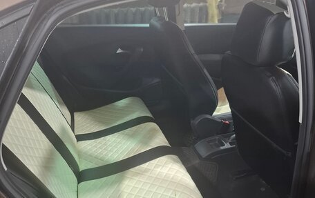 Volkswagen Polo VI (EU Market), 2014 год, 900 000 рублей, 11 фотография