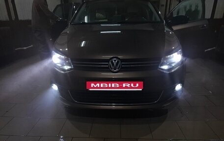 Volkswagen Polo VI (EU Market), 2014 год, 900 000 рублей, 17 фотография