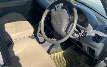 Nissan March II, 2000 год, 69 000 рублей, 2 фотография