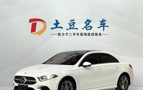 Mercedes-Benz A-Класс, 2021 год, 1 917 000 рублей, 1 фотография