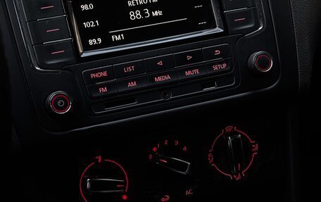 Volkswagen Polo VI (EU Market), 2011 год, 630 000 рублей, 10 фотография