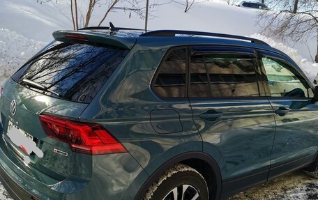 Volkswagen Tiguan II, 2020 год, 2 385 000 рублей, 16 фотография