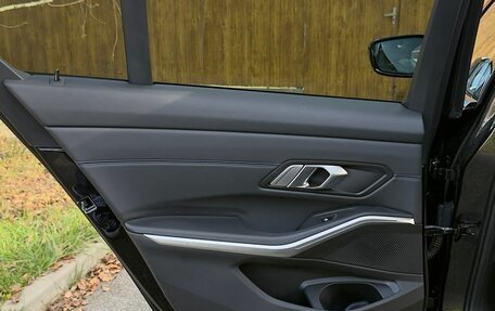 BMW 3 серия, 2022 год, 5 500 000 рублей, 15 фотография