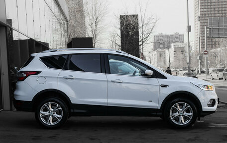 Ford Kuga III, 2017 год, 1 590 000 рублей, 4 фотография