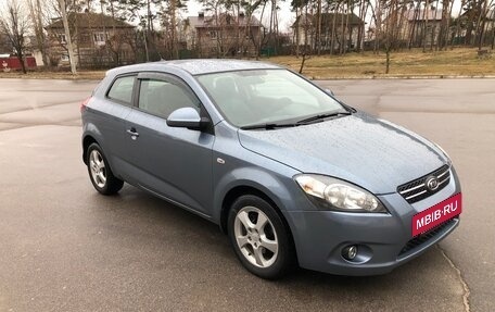 KIA cee'd I рестайлинг, 2008 год, 597 000 рублей, 2 фотография