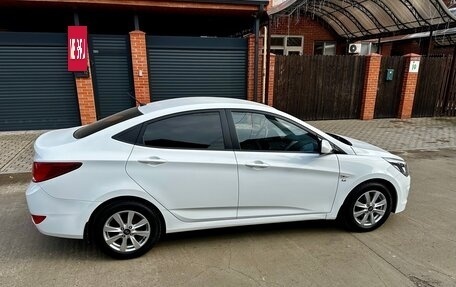 Hyundai Solaris II рестайлинг, 2016 год, 1 150 000 рублей, 3 фотография