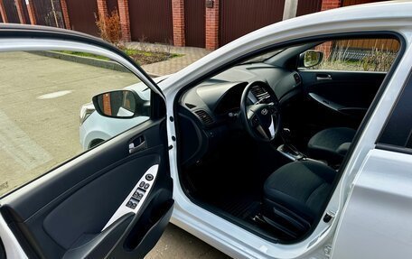 Hyundai Solaris II рестайлинг, 2016 год, 1 150 000 рублей, 14 фотография