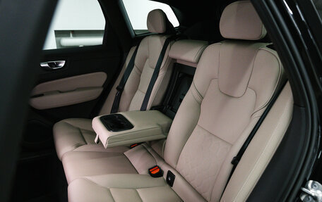 Volvo XC60 II, 2025 год, 6 100 000 рублей, 19 фотография