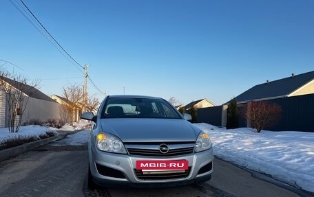 Opel Astra H, 2012 год, 750 000 рублей, 3 фотография