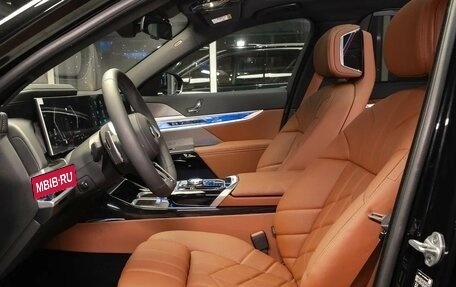 BMW 7 серия, 2025 год, 17 250 000 рублей, 15 фотография