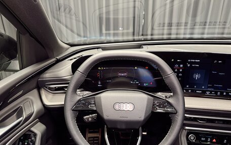 Audi Q5, 2025 год, 8 800 000 рублей, 13 фотография