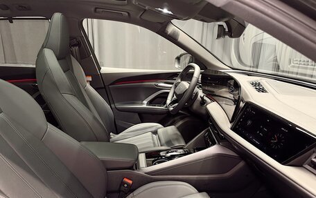 Audi Q5, 2025 год, 8 800 000 рублей, 17 фотография