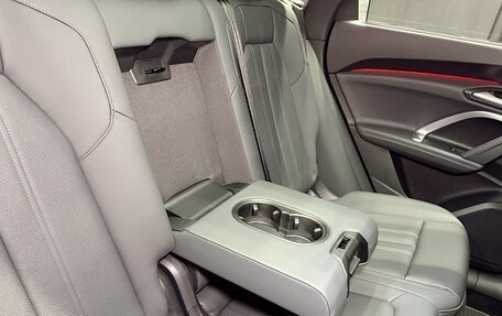 Audi Q5, 2025 год, 8 800 000 рублей, 26 фотография