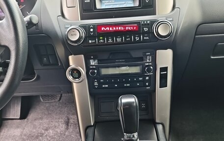 Toyota Land Cruiser Prado 150 рестайлинг 2, 2012 год, 3 150 000 рублей, 7 фотография