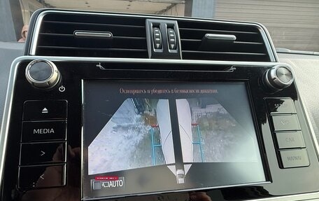 Toyota Land Cruiser Prado 150 рестайлинг 2, 2019 год, 6 250 000 рублей, 16 фотография