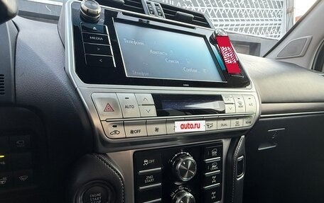 Toyota Land Cruiser Prado 150 рестайлинг 2, 2019 год, 6 250 000 рублей, 14 фотография