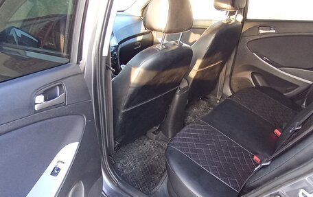 Hyundai Solaris II рестайлинг, 2014 год, 980 000 рублей, 4 фотография