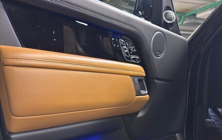 Land Rover Range Rover IV рестайлинг, 2019 год, 8 750 000 рублей, 9 фотография