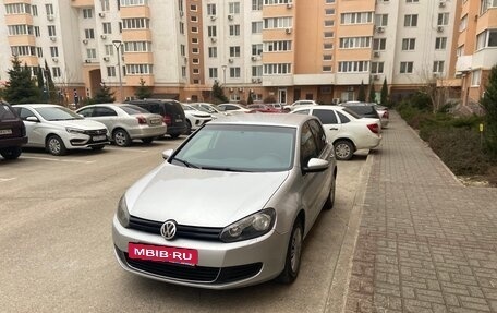 Volkswagen Golf VI, 2009 год, 800 000 рублей, 5 фотография