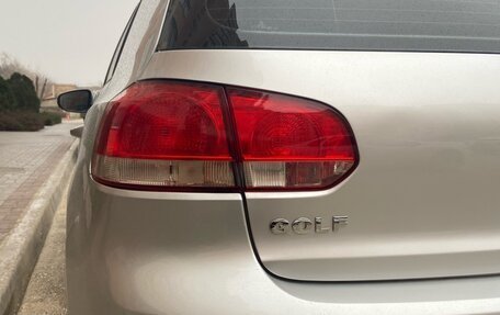 Volkswagen Golf VI, 2009 год, 800 000 рублей, 9 фотография