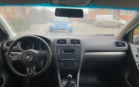 Volkswagen Golf VI, 2009 год, 800 000 рублей, 12 фотография