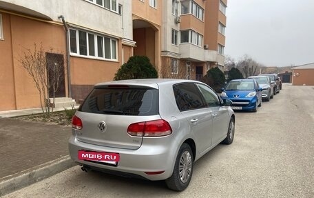 Volkswagen Golf VI, 2009 год, 800 000 рублей, 3 фотография