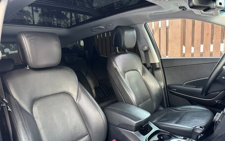 Hyundai Santa Fe III рестайлинг, 2017 год, 2 550 000 рублей, 13 фотография