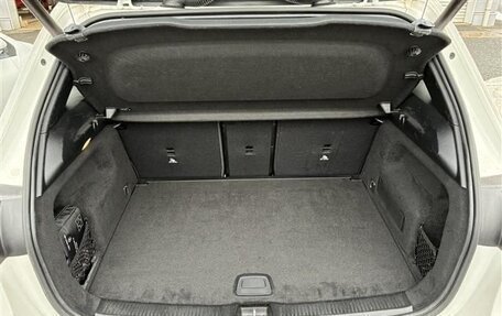 Mercedes-Benz B-Класс, 2019 год, 1 600 000 рублей, 16 фотография