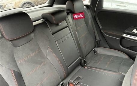 Mercedes-Benz B-Класс, 2019 год, 1 600 000 рублей, 15 фотография