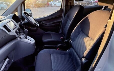 Nissan NV200, 2015 год, 1 400 000 рублей, 17 фотография