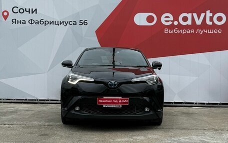 Toyota C-HR I рестайлинг, 2018 год, 2 450 000 рублей, 2 фотография