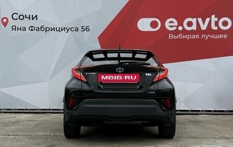 Toyota C-HR I рестайлинг, 2018 год, 2 450 000 рублей, 5 фотография