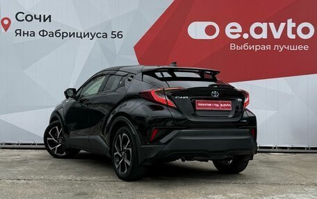 Toyota C-HR I рестайлинг, 2018 год, 2 450 000 рублей, 6 фотография