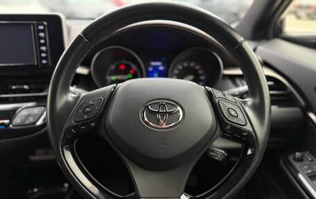 Toyota C-HR I рестайлинг, 2018 год, 2 450 000 рублей, 8 фотография