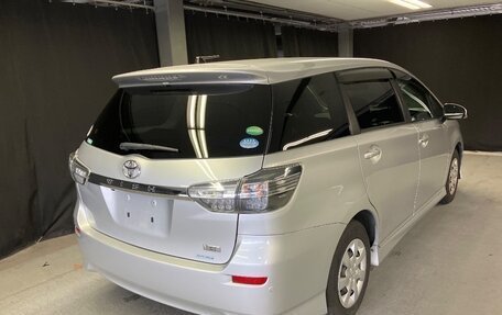 Toyota Wish II, 2013 год, 1 100 000 рублей, 3 фотография